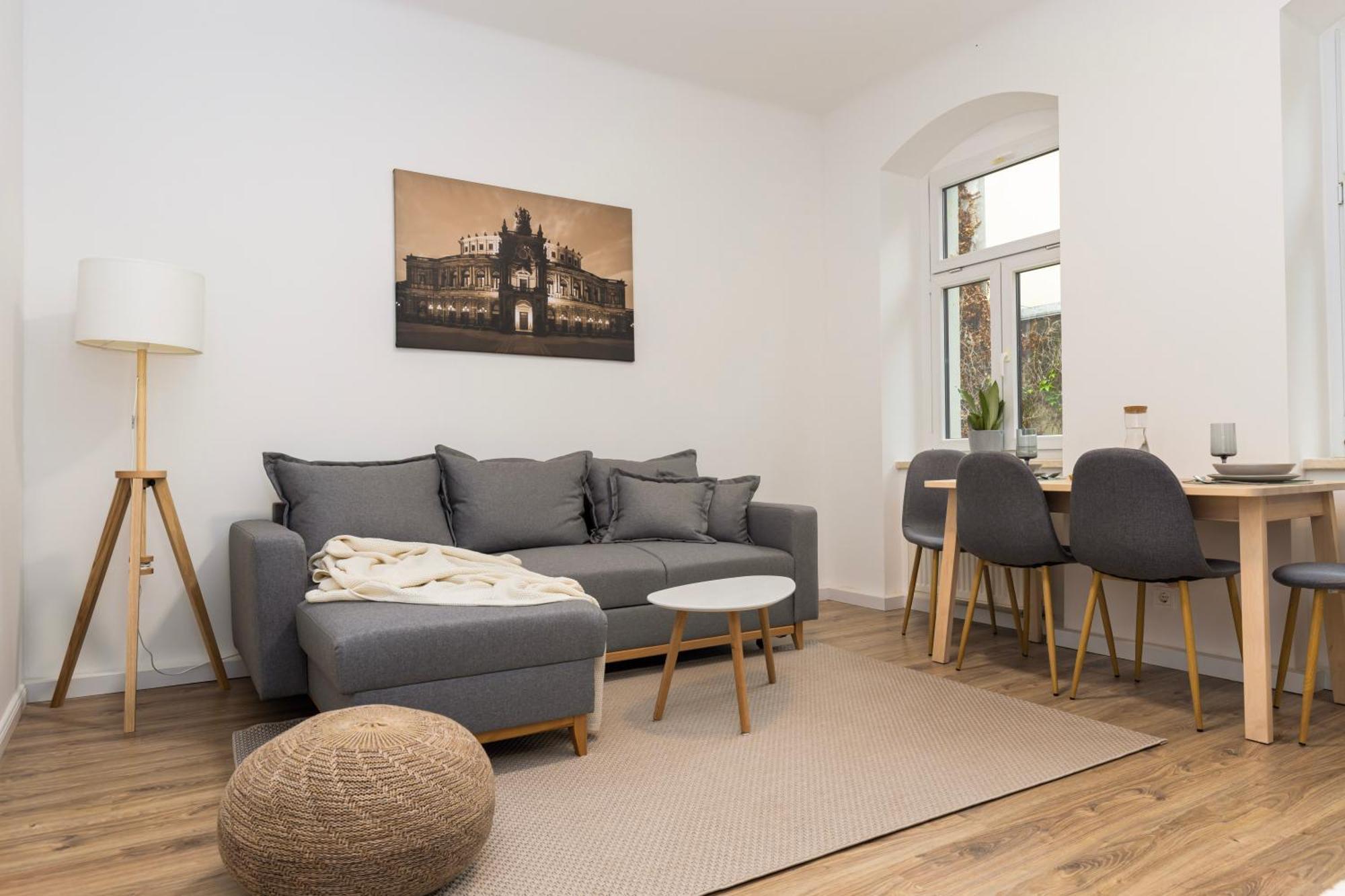 Deluxe - Garden - Near Elbe - Airport Apartment Dresden